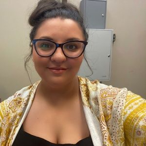 Meet your Posher, Katie